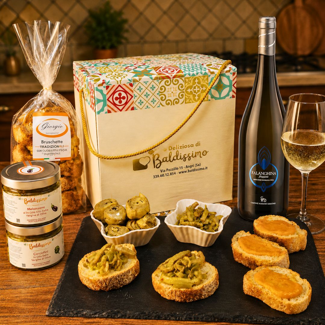 Aperitivo Partenope Baldissimo con Falanghina frizzante, bruschette, carciofini e melanzane sott’olio.