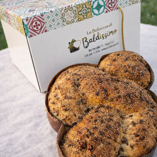 Colombadolce artigianale Baldissimo con semi di papavero in confezione regalo decorata