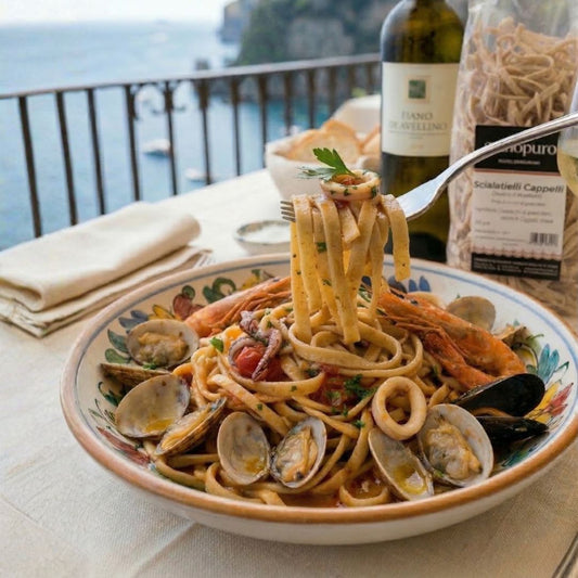 Scialatielli Senatore Cappelli ai frutti di mare con vino bianco vista mare